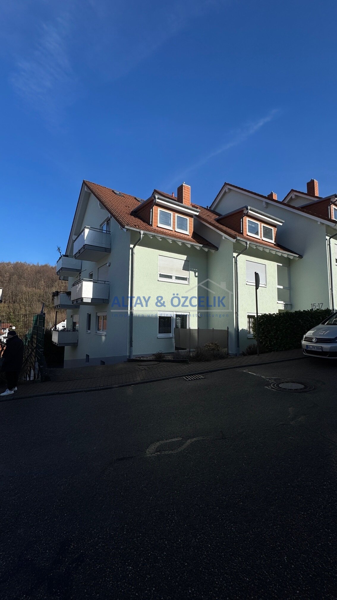 KLEIN ABER FEIN… 2-Zimmerwohnung mit Balkon + Stellplatz im Doppelparker KLEIN ABER FEIN… 2-Zimmerwohnung mit Balkon + Stellplatz im Doppelparker